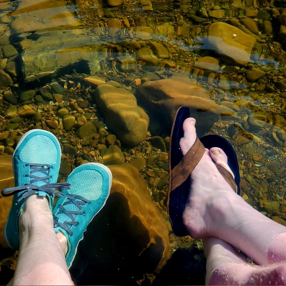 Meet your Posher, Laura - Picture 1 of 1